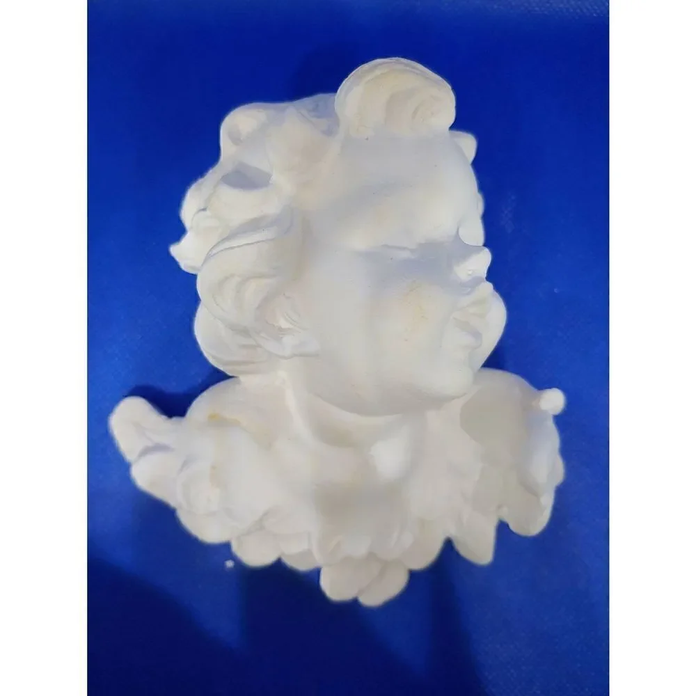 Raw Plaster Cherub Bust With Wings